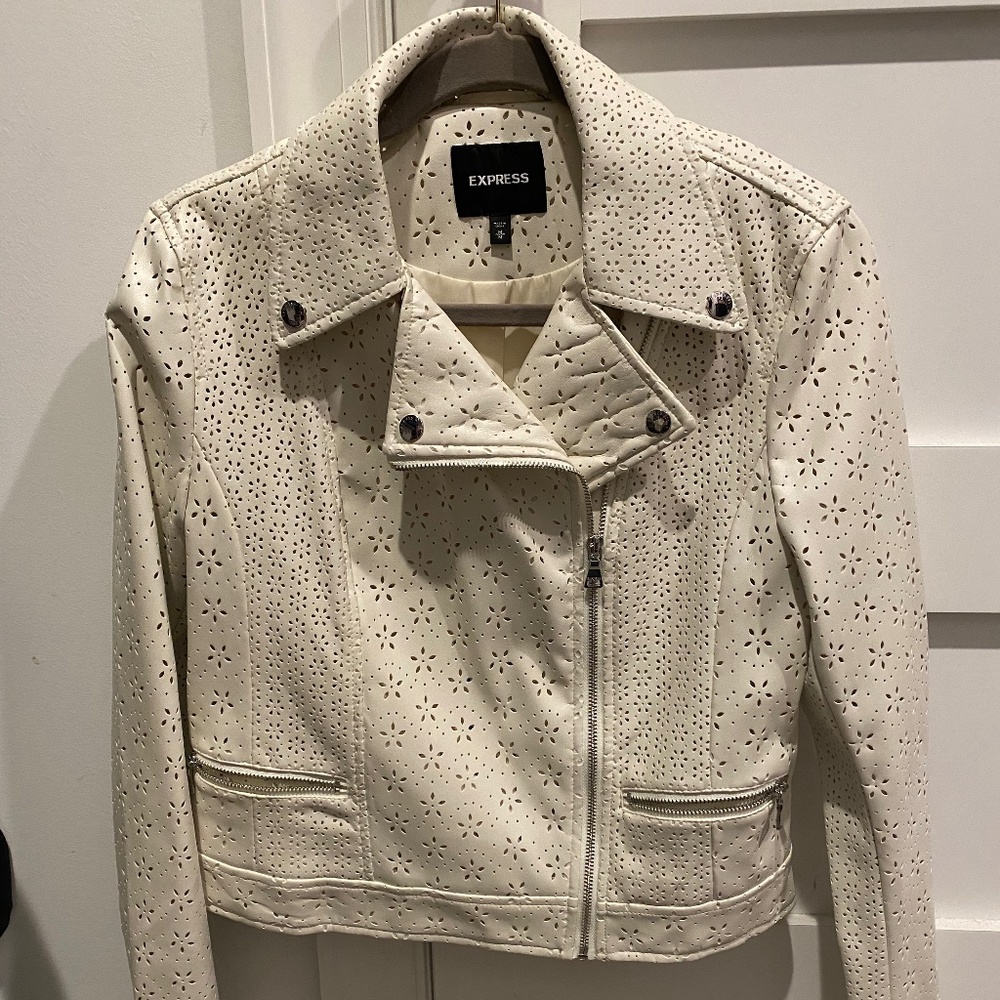 Express off white crop leather jacket